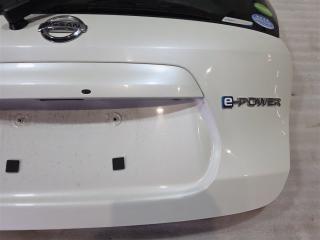 Дверь багажника Note e power 2018 HE12 EM57