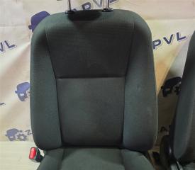 Сиденья комплект Corolla Axio 2020 NRE161 2NR