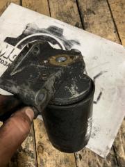 Корпус масляного фильтра Mitsubishi Canter 2001 Б/У Корпус масляного фильтра Mitsubishi Canter 2001