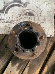 Ступица задняя правая Nissan Atlas 1997 Б/У Ступица задняя правая Nissan Atlas 1997