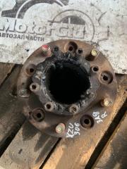 Ступица задняя правая Hino Dutro 2002 Б/У Ступица задняя правая Hino Dutro 2002