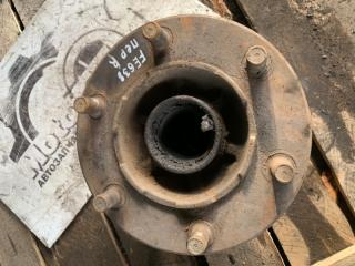 Ступица передняя правая Mitsubishi Canter 1997 Б/У Ступица передняя правая Mitsubishi Canter 1997