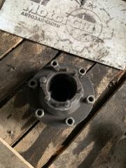 Ступица задняя правая Toyota Dyna 1998 Б/У Ступица задняя правая Toyota Dyna 1998