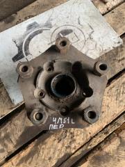 Ступица передняя левая Mitsubishi Canter 2000 Б/У Ступица передняя левая Mitsubishi Canter 2000