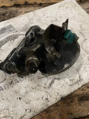 Корпус масляного фильтра Isuzu Elf 1996 Б/У Корпус масляного фильтра Isuzu Elf 1996