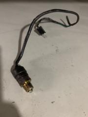 Датчик вакуумного усилителя Isuzu Forward 1995 Б/У Датчик вакуумного усилителя Isuzu Forward 1995