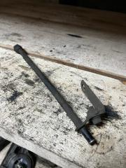 Направляющая масляного щупа Nissan Diesel Condor 1992 Б/У Направляющая масляного щупа Nissan Diesel Condor 1992