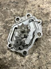 Фото запчасти масляный насос Nissan Atlas 1990 Б/У запчасть Запчасть масляный насос Nissan Atlas 1990