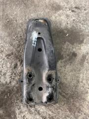 Крепление амортизатора Mitsubishi Canter 2001 Б/У Крепление амортизатора Mitsubishi Canter 2001