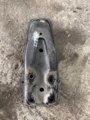 Крепление амортизатора Mitsubishi Canter 2001 Б/У Крепление амортизатора Mitsubishi Canter 2001