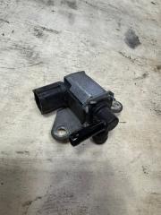 Фото запчасти клапан вакуумный Nissan Serena 2008 контрактная запчасть Запчасть клапан вакуумный Nissan Serena 2008