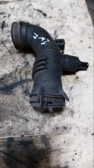 Фото запчасти патрубок воздушного фильтра Toyota Aqua 2015 Б/У запчасть Запчасть патрубок воздушного фильтра Toyota Aqua 2015