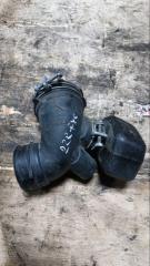 Патрубок впускного коллектора Toyota Prius 2017