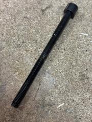 Запчасть болт блока цилиндров Toyota Prius 2017