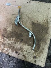 Запчасть щуп масляный Toyota Prius 2017