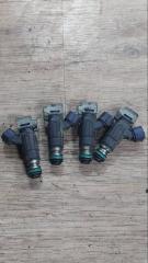 Запчасть форсунка топливная Nissan Serena 2004