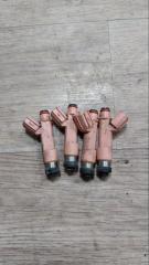 Фото запчасти форсунка топливная Toyota Aqua 2014 контрактная запчасть Запчасть форсунка топливная Toyota Aqua 2014