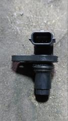 Фото запчасти датчик положения коленвала Nissan Serena 2014 контрактная запчасть Запчасть датчик положения коленвала Nissan Serena 2014