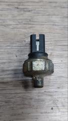 Запчасть датчик давления масла двс Nissan Sunny 2001