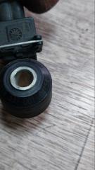 Запчасть датчик детонации Nissan Sunny 2004