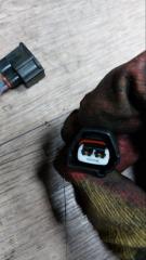 Разъём Isis 2005 ZNM10 1ZZ-FE