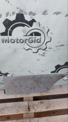 Накладка двери кабины левая Mitsubishi Canter 1996