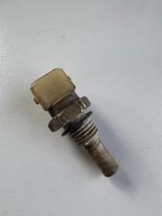 Запчасть датчик температуры Nissan Atlas 1995 G2H41 FD42 A27-000004 Б/У Датчик температуры Nissan Atlas 1995 G2H41 FD42 A27-000004 Б/У