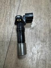 Датчик положения коленвала Toyota Mark X GRX120 4GR-FSE Датчик положения коленвала Toyota Mark X GRX120 4GR-FSE