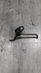 Запчасть форсунка масляная Toyota Belta 2008