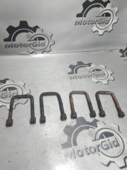 Запчасть стремянка рессоры передняя Isuzu Elf 2000