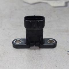 Фото запчасти клапан вакуумный Toyota Spade 2014 контрактная запчасть Запчасть клапан вакуумный Toyota Spade 2014