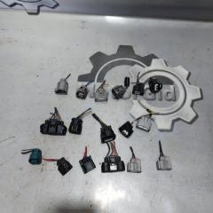 Разъём Toyota Sienta 2006 контрактная Разъём Toyota Sienta 2006