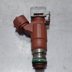 Фото запчасти форсунка топливная Nissan Bluebird Sylphy 2003 Б/У запчасть Запчасть форсунка топливная Nissan Bluebird Sylphy 2003