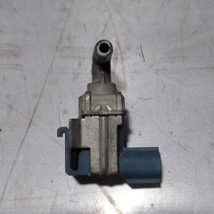 Фото запчасти клапан вакуумный Toyota Probox 2004 контрактная запчасть Запчасть клапан вакуумный Toyota Probox 2004