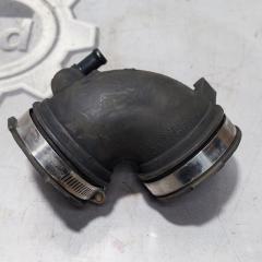 Запчасть патрубок воздушного фильтра Mazda Demio 2010