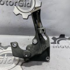Запчасть кронштейн гура Subaru Legacy 2004