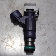 Запчасть форсунка топливная Nissan X-Trail 2004