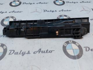 Кронштейн радиатора BMW 320i 2005г. Сентябрь
