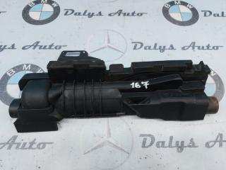 Крепление радиатора BMW 325i 2004г. Февраль