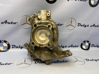 Кулак поворотный передний правый BMW 745i 2002г. Март контрактная Кулак поворотный передний правый BMW 745i 2002г. Март