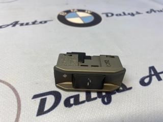 Кнопка люка BMW 745i 2002г. Март
