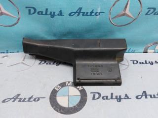 Водосток Mercedes-Benz E-class 08/10/1996