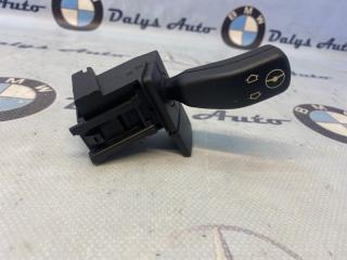 Запчасть кнопка регулировки рулевой колонки BMW 530i 2001-07-09