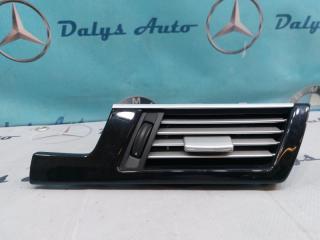 Дефлектор воздушный правый Mercedes-Benz E-class 29/12/2009 контрактная Дефлектор воздушный правый Mercedes-Benz E-class 29/12/2009