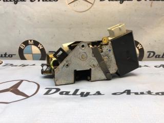 Запчасть замок двери задний правый BMW 735i 2001