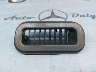 Дефлектор воздушный Mercedes-Benz s-class 06/05/2002 контрактная Дефлектор воздушный Mercedes-Benz s-class 06/05/2002