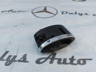 Кнопка открывания багажника Mercedes-Benz E-class 24.02.2006 контрактная Кнопка открывания багажника Mercedes-Benz E-class 24.02.2006
