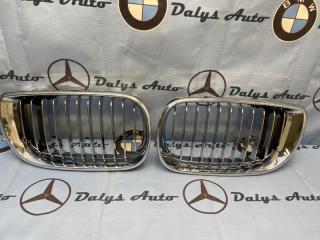 Решетка радиатора (ноздри) BMW 3-series