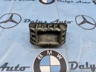 Фото запчасти поддомкратник BMW 525i 2008 контрактная запчасть Запчасть поддомкратник BMW 525i 2008