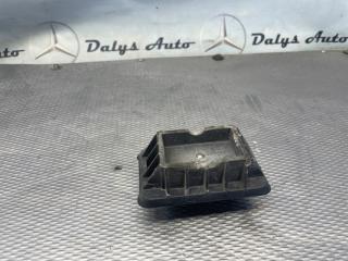 Запчасть поддомкратник BMW 545i 2004г. Май